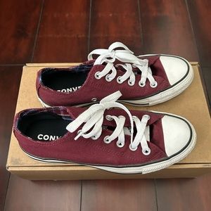 Women Converse Shoes size 6.5